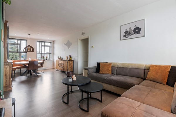Medium property photo - Anna van Saksenstraat 30, 3314 NC Dordrecht